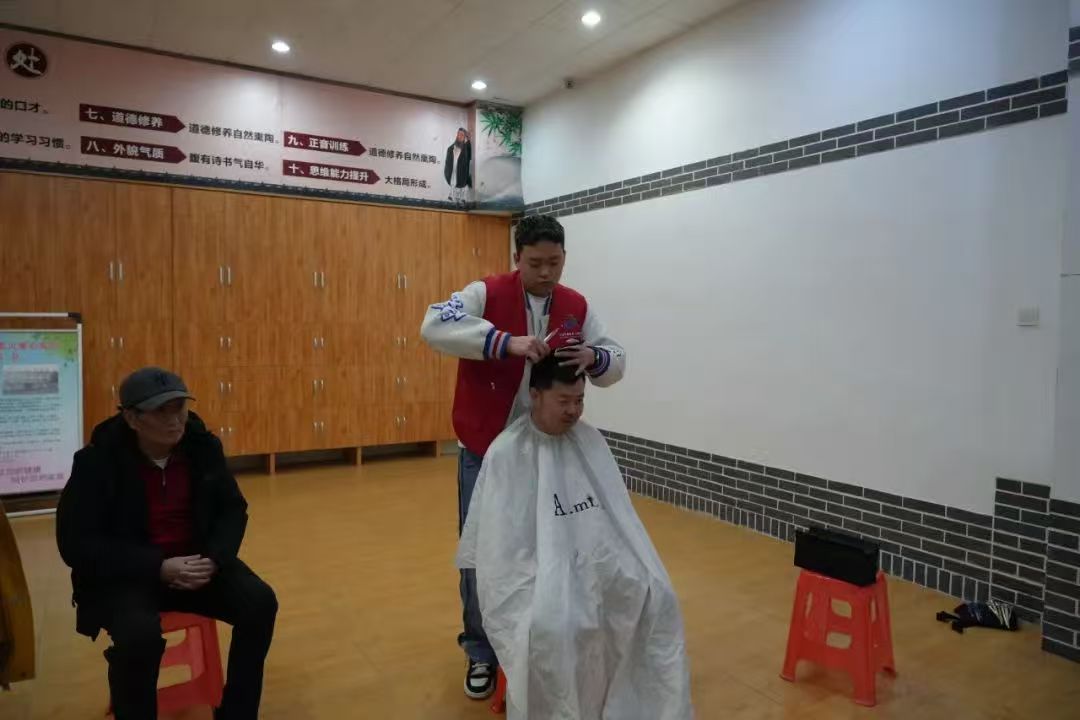 6bca3344f26f7b91a1cd4a80595319a.jpg